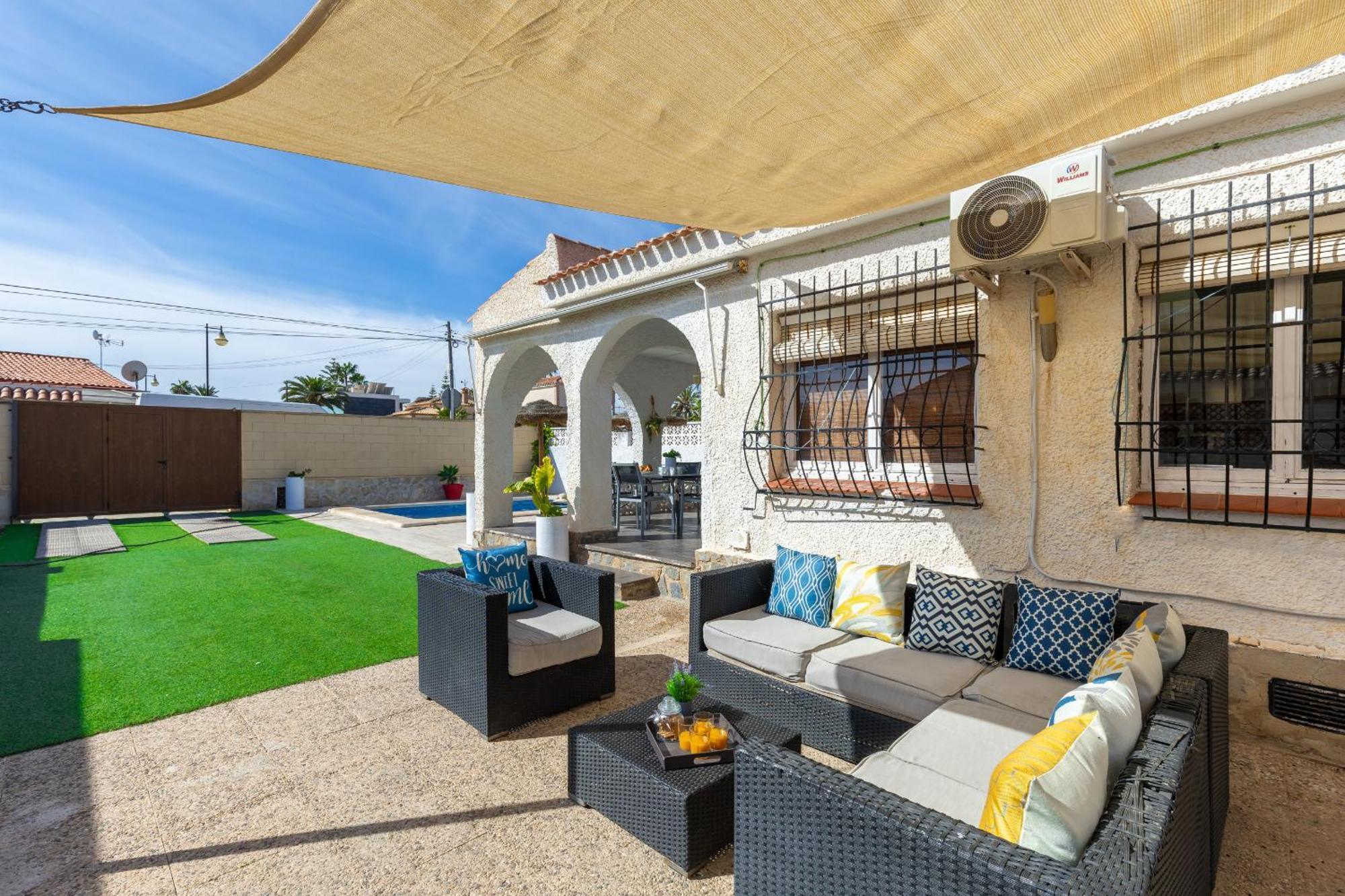 Fidalsa Relax Pool & Bbq Villa Torrevieja Kültér fotó